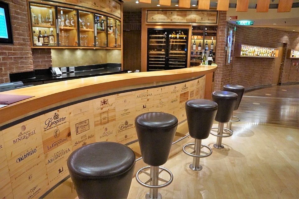 bar-7